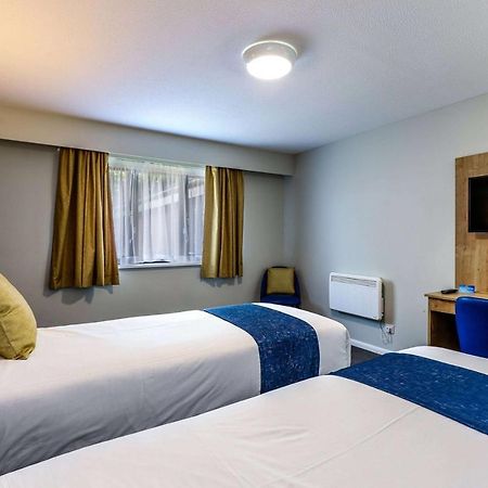 Days Inn Warwick Northbound M40 Ashorne Dış mekan fotoğraf
