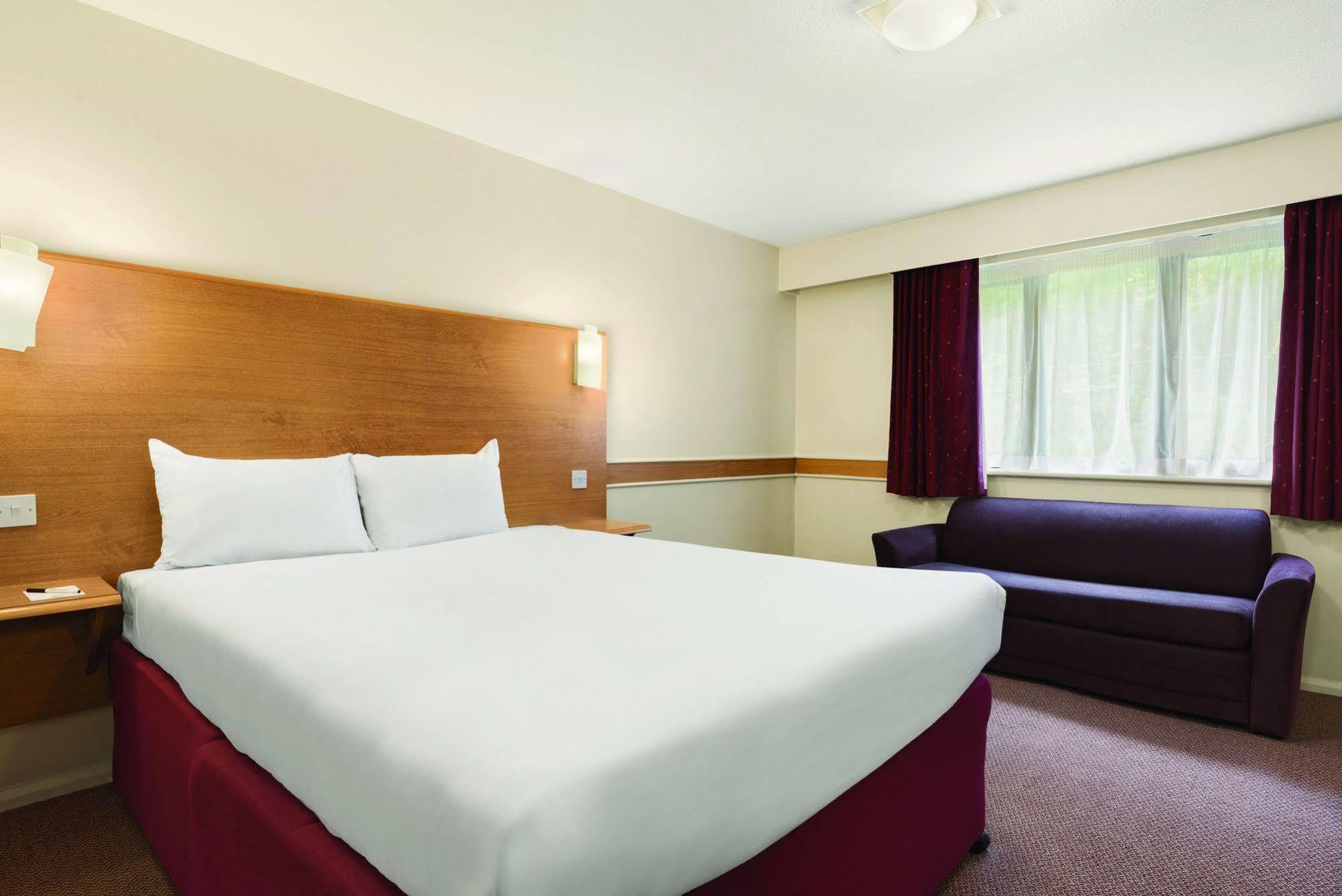 Days Inn Warwick Northbound M40 Ashorne Dış mekan fotoğraf